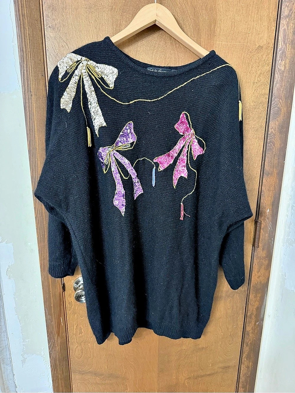 80s Work In Progress 26/28 Black Sequins Beaded Silk Angora Bow Accent Sweater